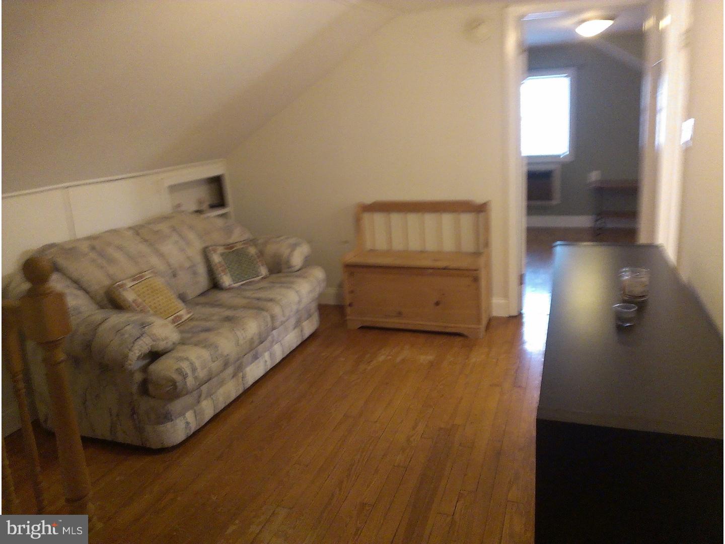 9809 Woodfern Road Philadelphia, PA 19115 - Photo 17 of 25