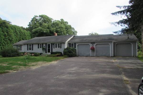 70 Wethersfield Street Rowley, MA 01969 - Photo 2 of 9 Gallery Image 2