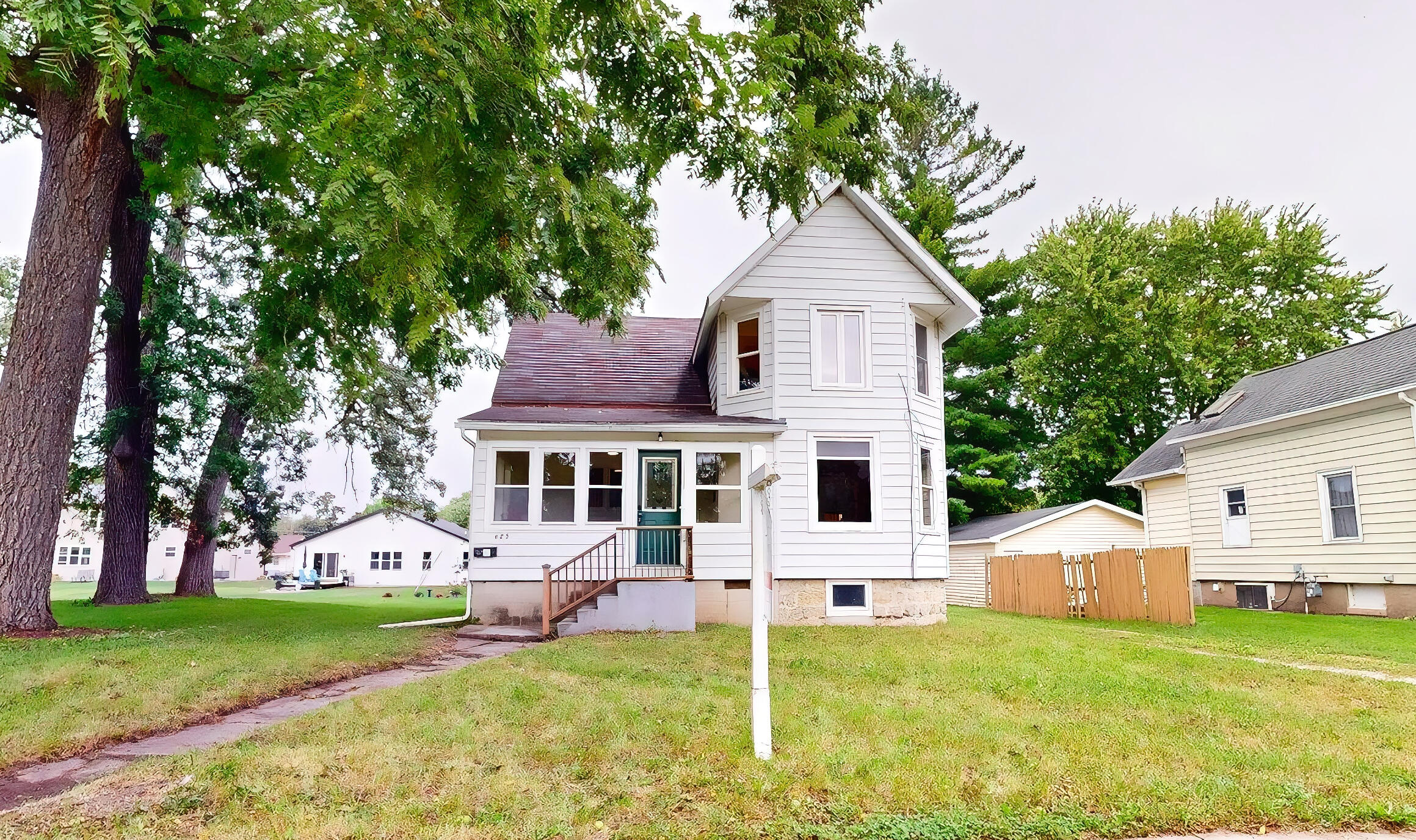 625 Grove Street Fort Atkinson, WI 53538 - Photo 1 of 35 Home