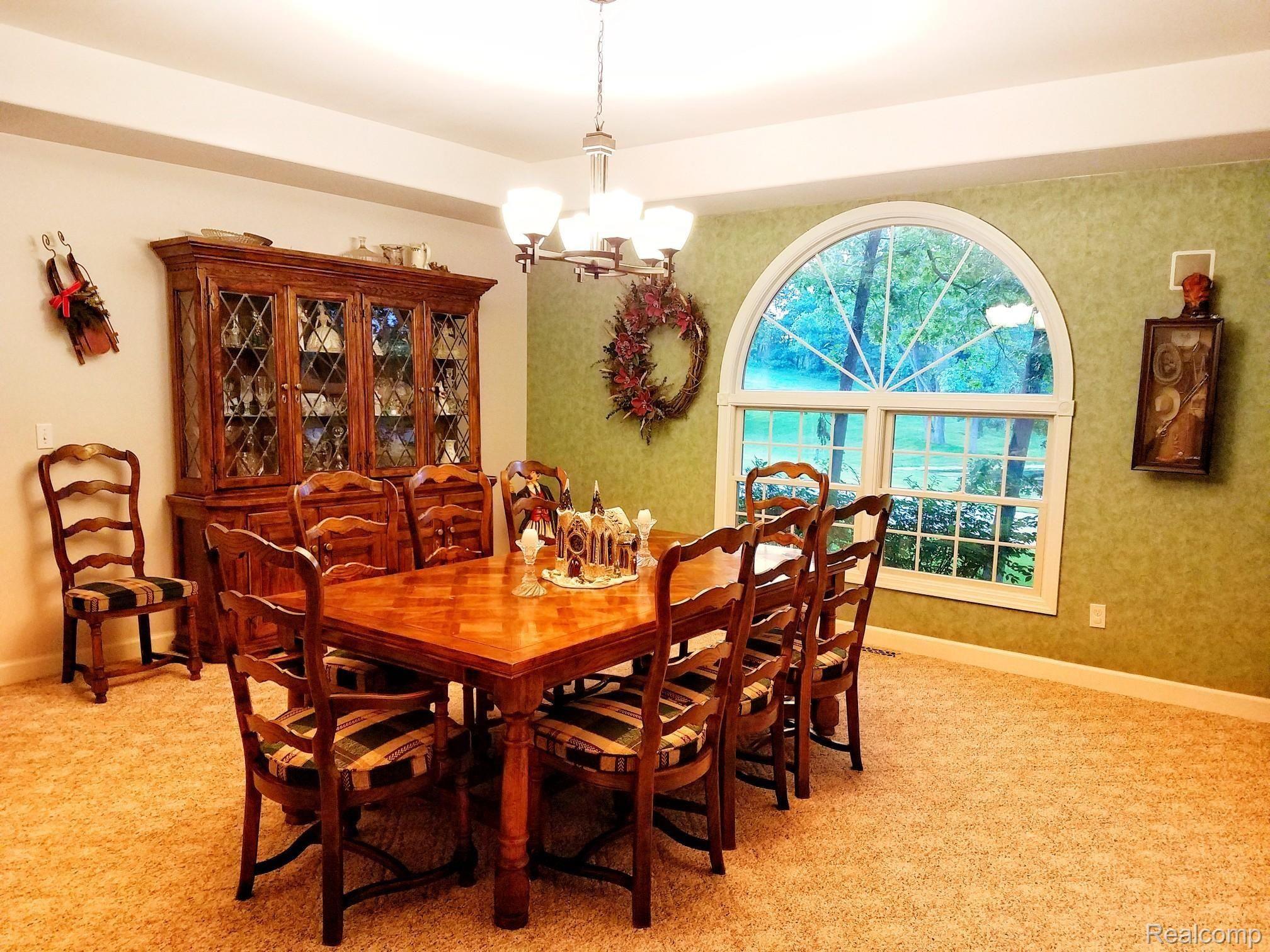 2279 Sundance Ridge Howell, MI 48843 - Photo 11 of 41 Dining room with a view,