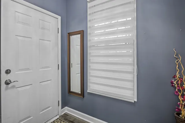 $258,000 | 2332 Flagstone Lane, Carpentersville, IL 60110