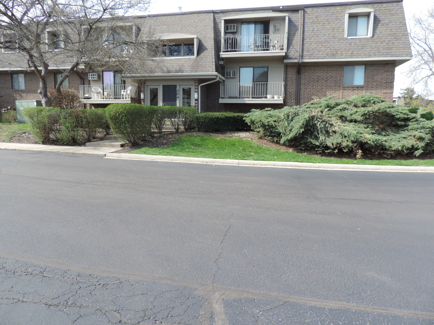 204 East Bailey Road, Unit C Naperville, IL 60565 - Photo 1 of 1 Gallery Image 1