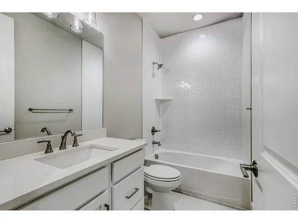 $840,000 | 1644 Sundown Run Drive, Windsor, CO 80550