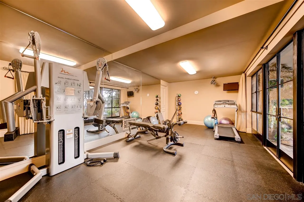 5806 Bucknell Avenue La Jolla, CA 92037 - Photo 21 of 25 a view of a room with gym equipment