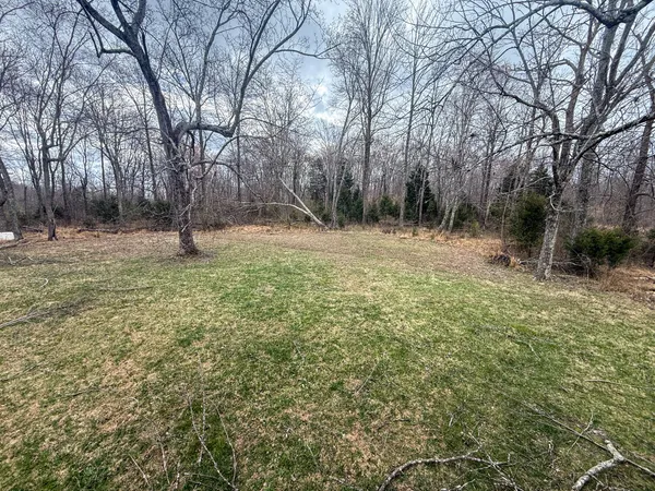 $1,200 | 1026 Mission Acres Road, Unit B, Pleasant View, TN 37146