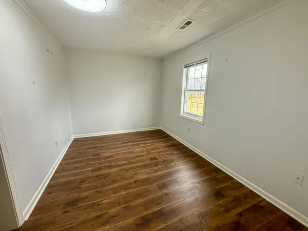 $1,200 | 1026 Mission Acres Road, Unit B, Pleasant View, TN 37146