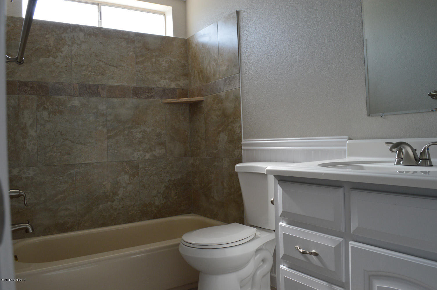 9402 East Fenimore Road Mesa, AZ 85207 - Photo 7 of 45 Master bath