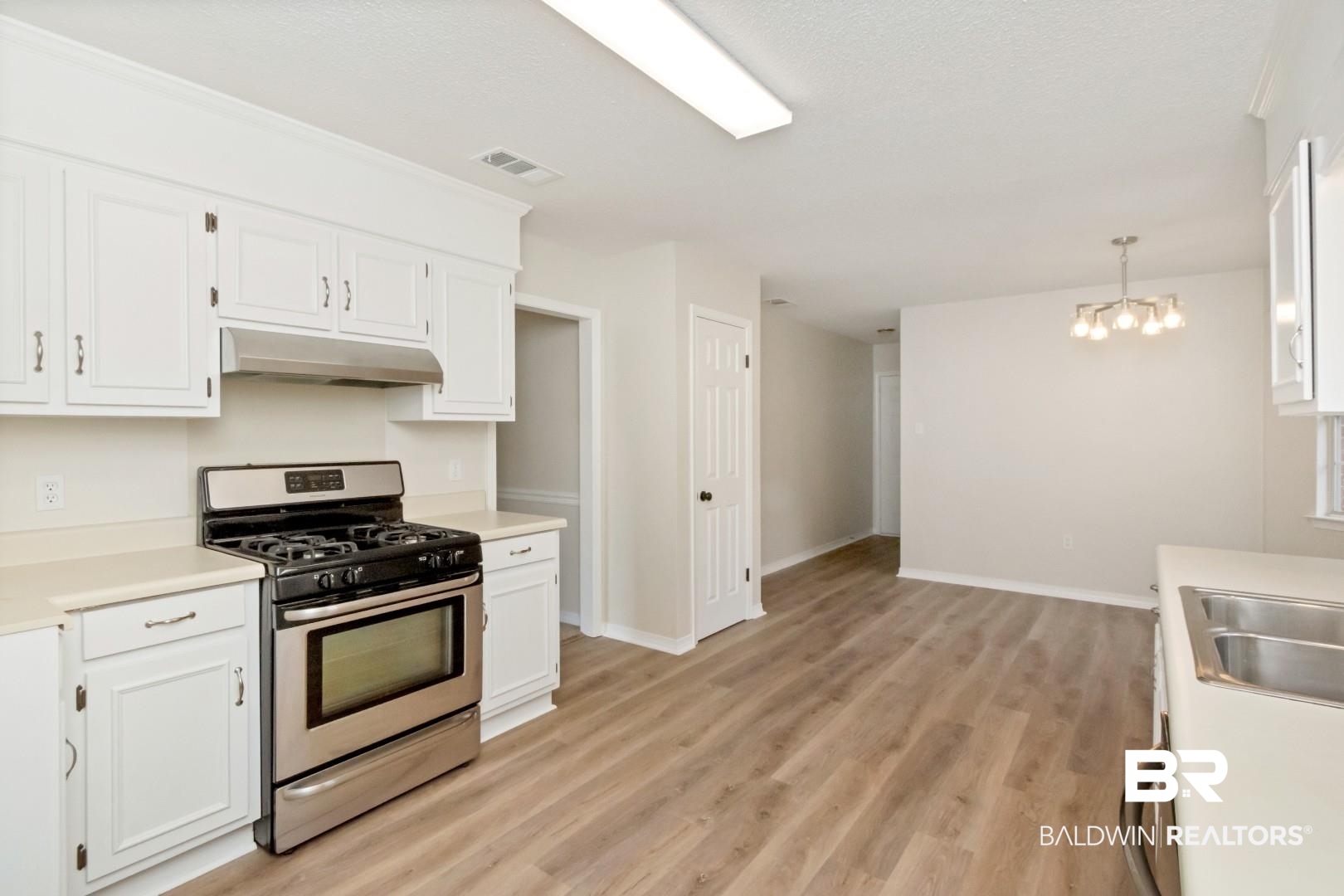 1352 Carson Road West Mobile, AL 36695 - Photo 6 of 30