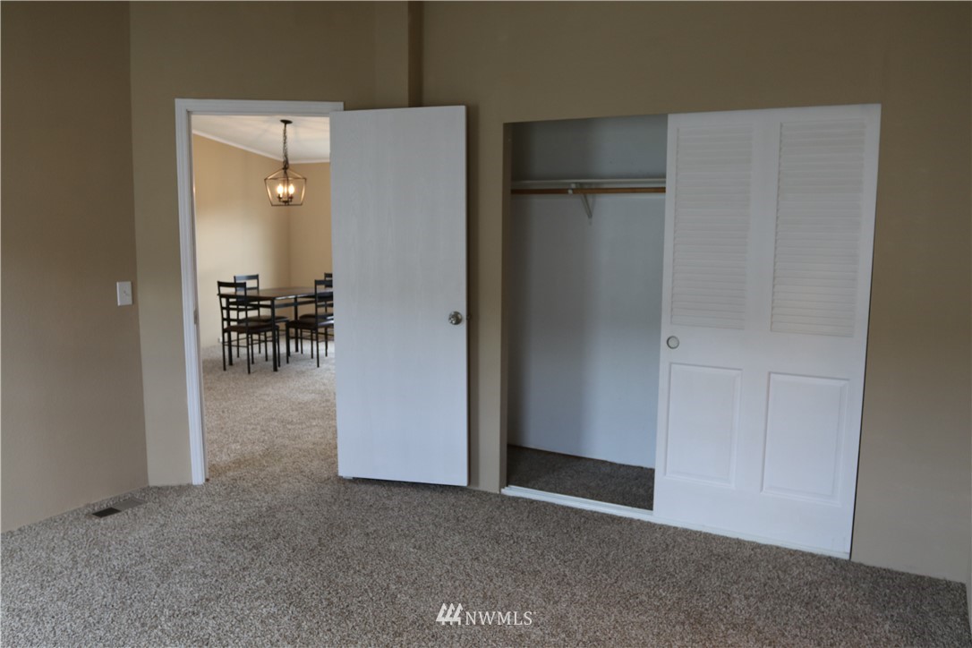 109 Halliday Road, Unit 3 Centralia, WA 98531 - Photo 11 of 25 Gallery Image 11