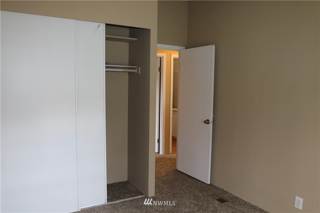 109 Halliday Road, Unit 3 Centralia, WA 98531 - Photo 18 of 25 Gallery Image 18
