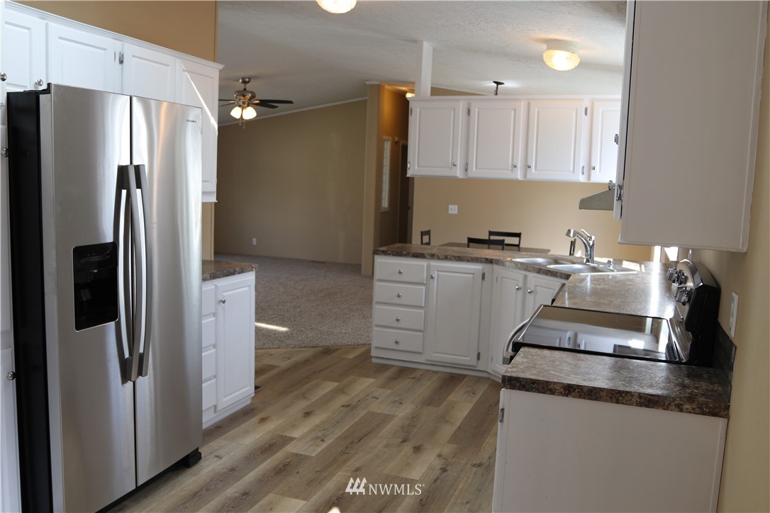 109 Halliday Road, Unit 3 Centralia, WA 98531 - Photo 3 of 25 Gallery Image 3