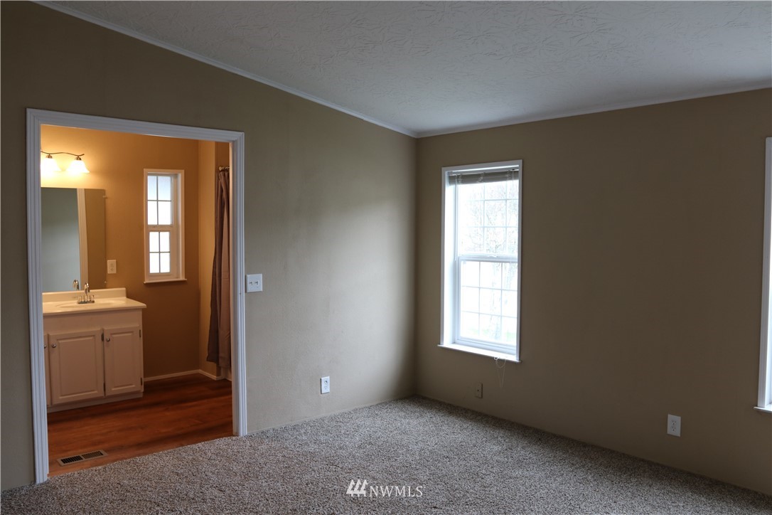 109 Halliday Road, Unit 3 Centralia, WA 98531 - Photo 10 of 25 Gallery Image 10