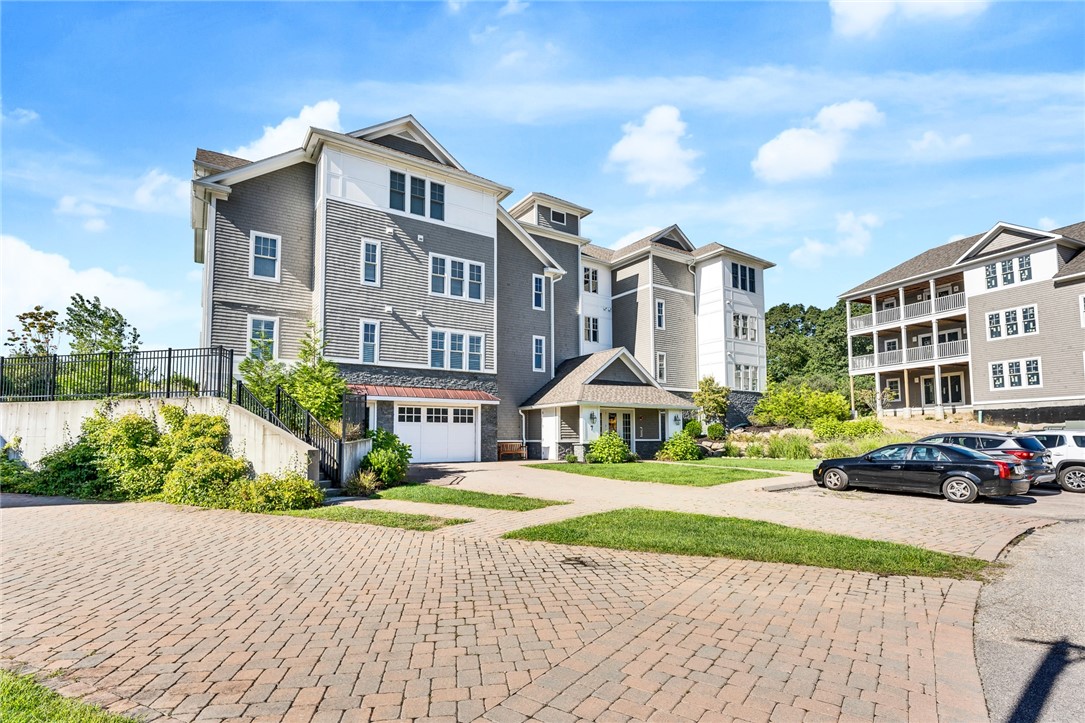 7 Compass Way, Unit D101 Westerly, RI 02891 - Photo 3 of 34