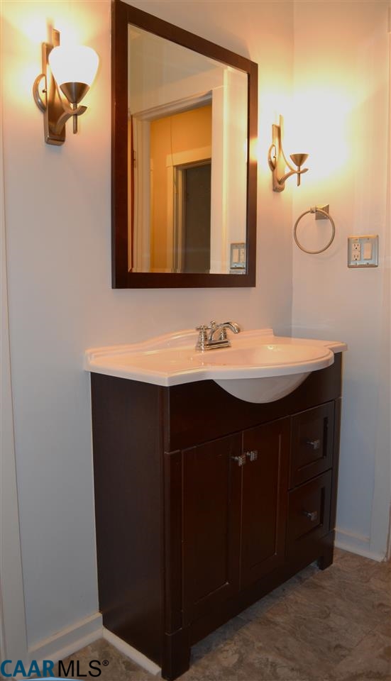 9495 Poindexter Road Louisa, VA 23093 - Photo 14 of 26 Gallery Image 14