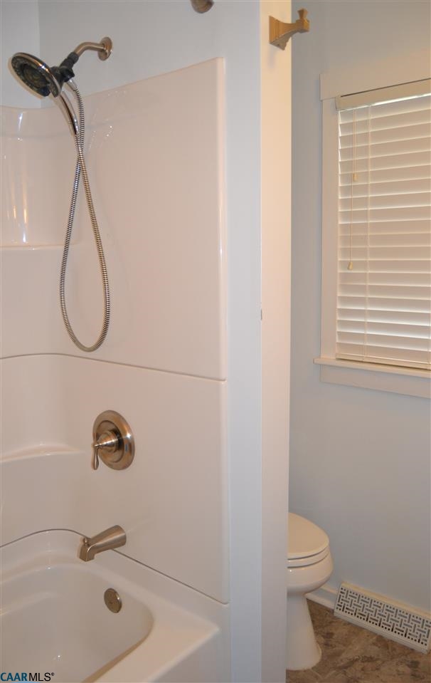 9495 Poindexter Road Louisa, VA 23093 - Photo 16 of 26 Gallery Image 16