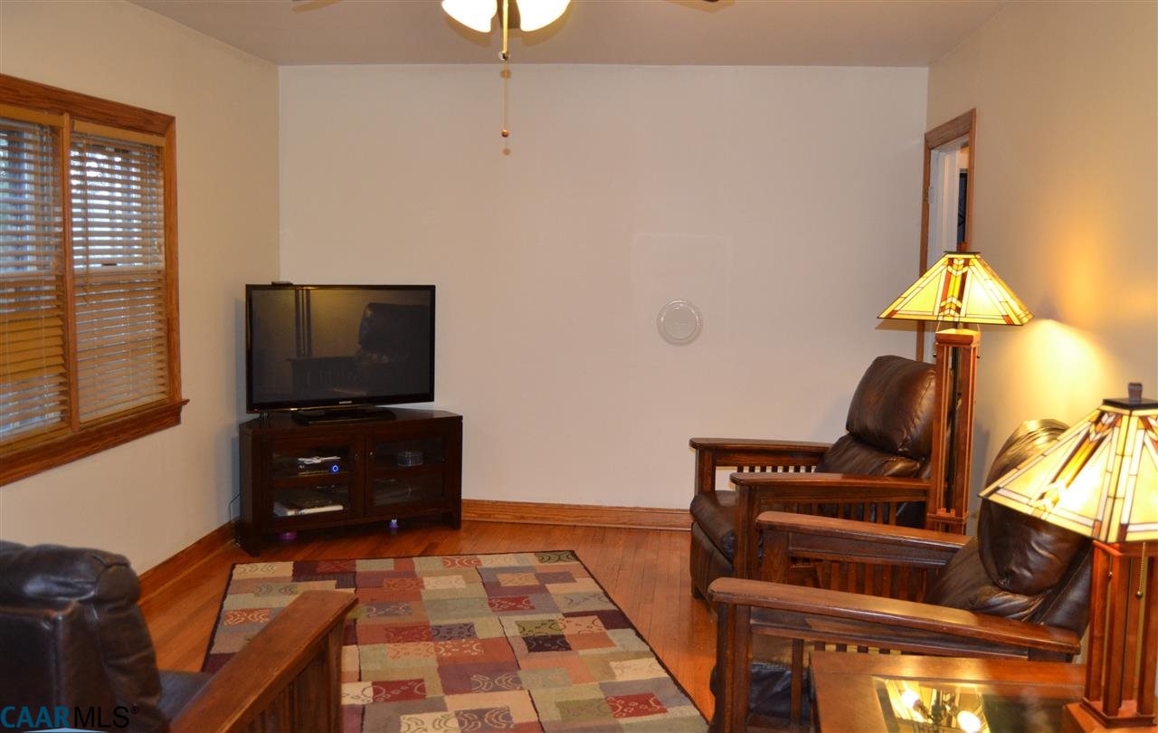 9495 Poindexter Road Louisa, VA 23093 - Photo 4 of 26 Gallery Image 4