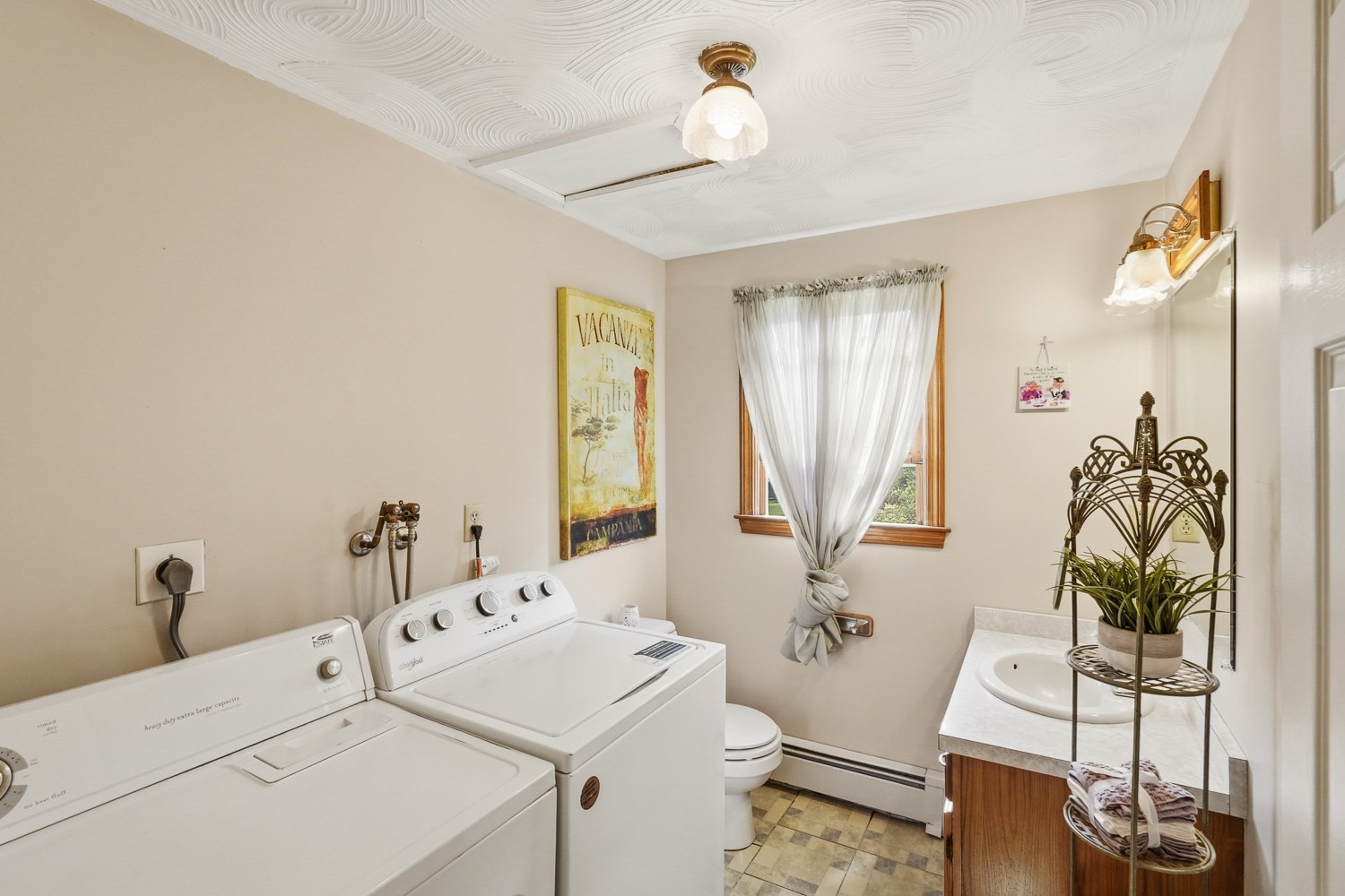 4 Henry Marsh Road, Unit B Oxford, MA 01540 - Photo 18 of 38 Gallery Image 18