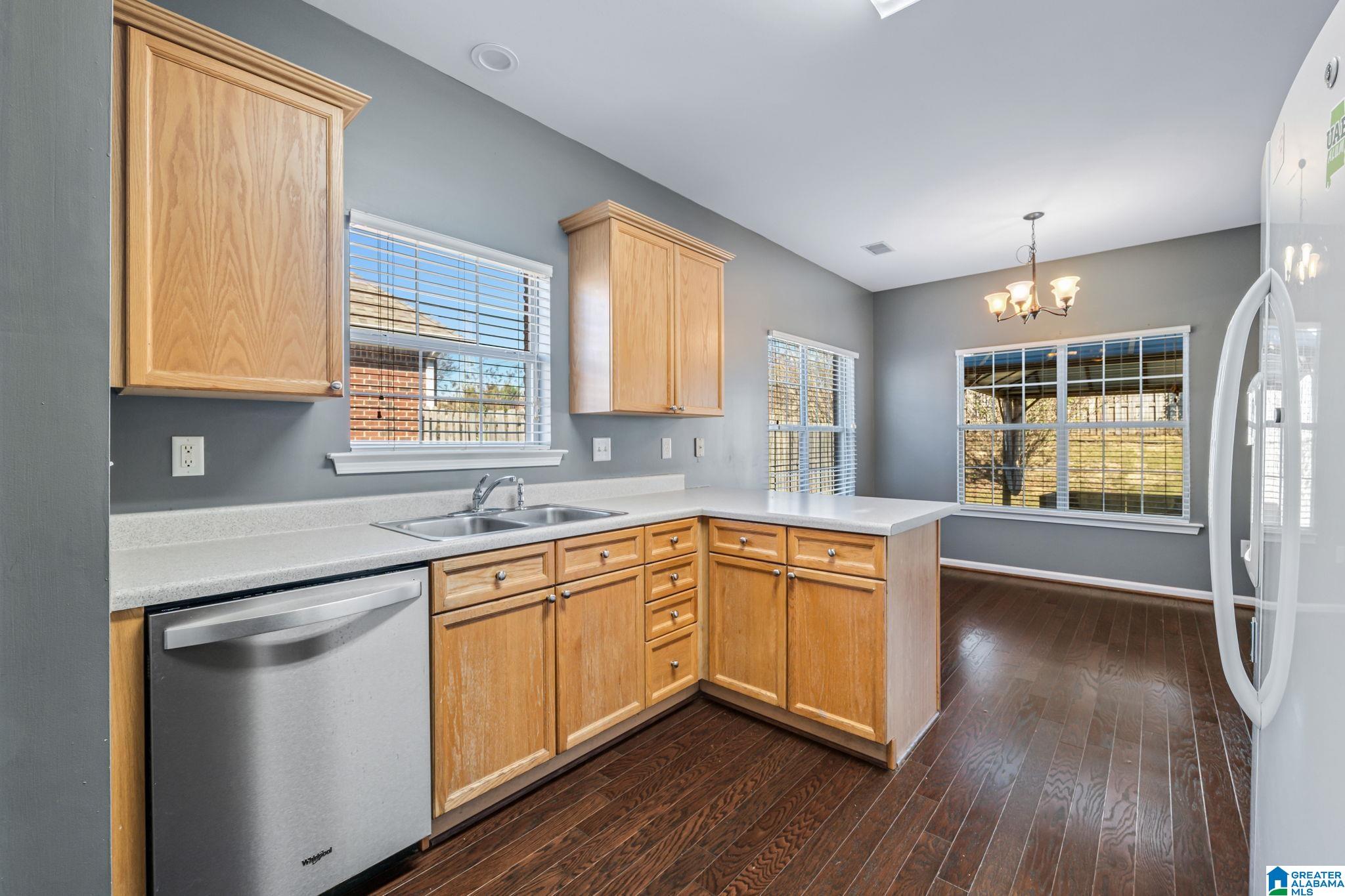904 Daventry Trail Calera, AL 35040 - Photo 8 of 31