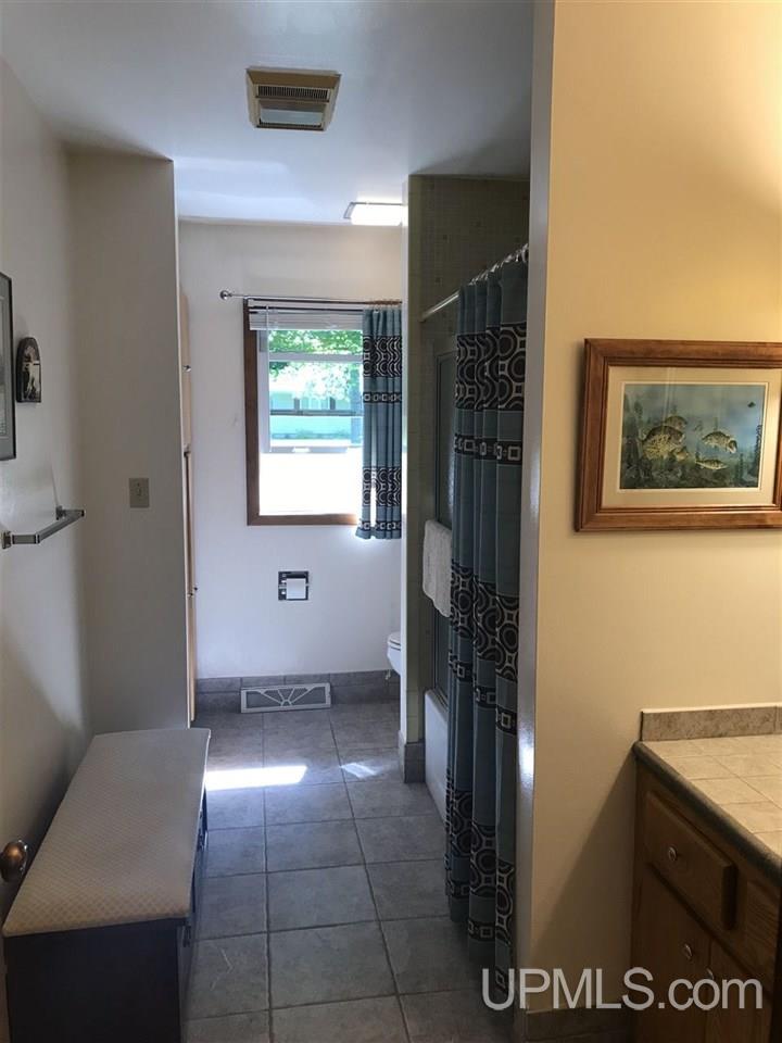 10285 North Curry Road Ironwood, MI 49938 - Photo 12 of 28