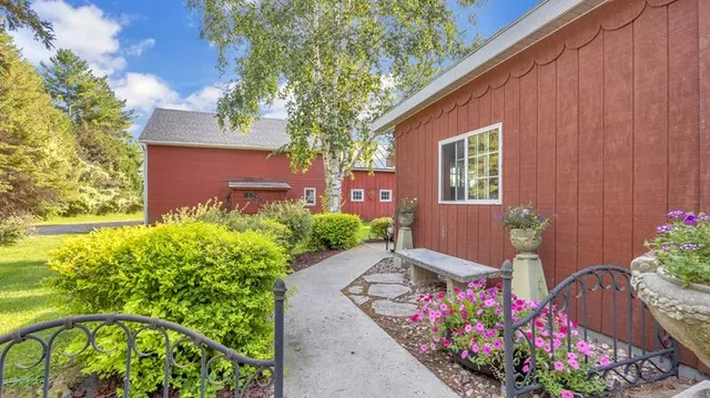 $770,000 | 4503 Carstens Lake Road, Newton, WI 54220