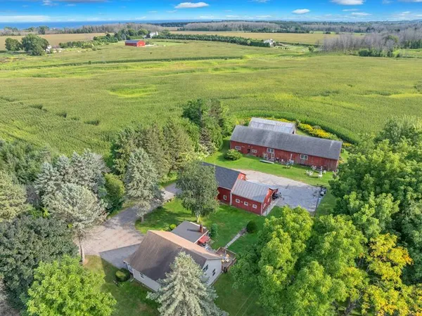 $735,000 | 4503 Carstens Lake Road, Newton, WI 54220