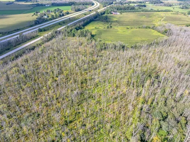 $770,000 | 4503 Carstens Lake Road, Newton, WI 54220