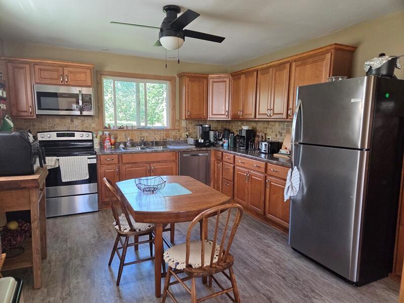 4503 Carstens Lake Road Newton, WI 54220 - Photo 5 of 50 Kitchen