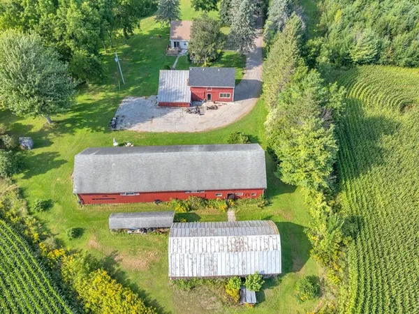 $735,000 | 4503 Carstens Lake Road, Newton, WI 54220
