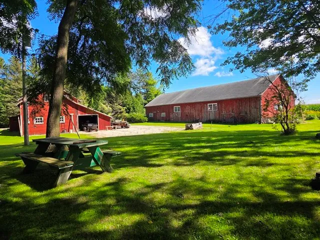 $770,000 | 4503 Carstens Lake Road, Newton, WI 54220