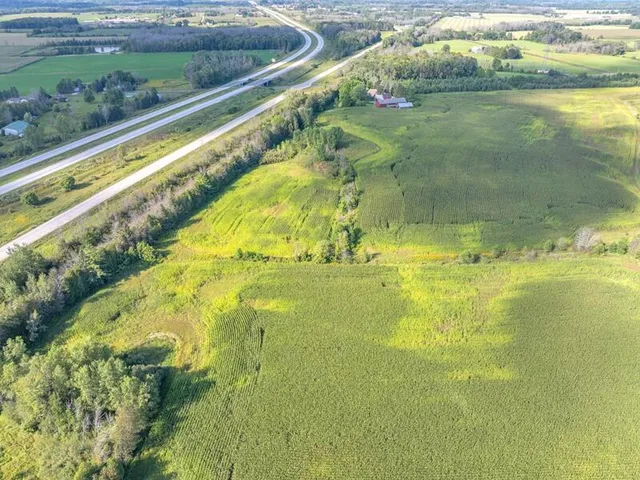 $770,000 | 4503 Carstens Lake Road, Newton, WI 54220