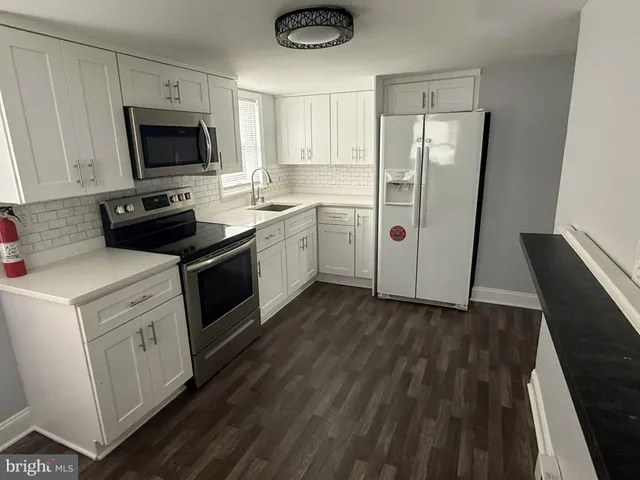 $1,350 | 1511 Plum Street, Upper Chichester, PA 19061