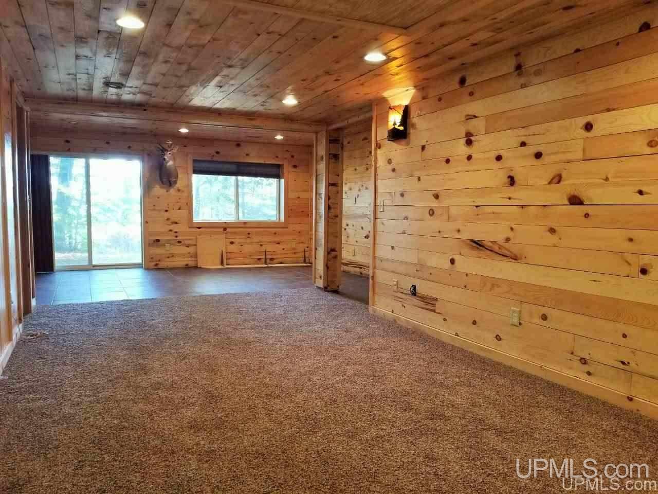 11000 Lily Lk Road Manistique, MI 49854 - Photo 21 of 34