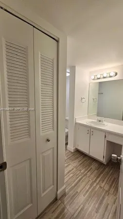 $1,750 | 10741 Cleary Boulevard, Unit 204, Plantation, FL 33324