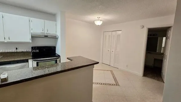 $1,750 | 10741 Cleary Boulevard, Unit 204, Plantation, FL 33324