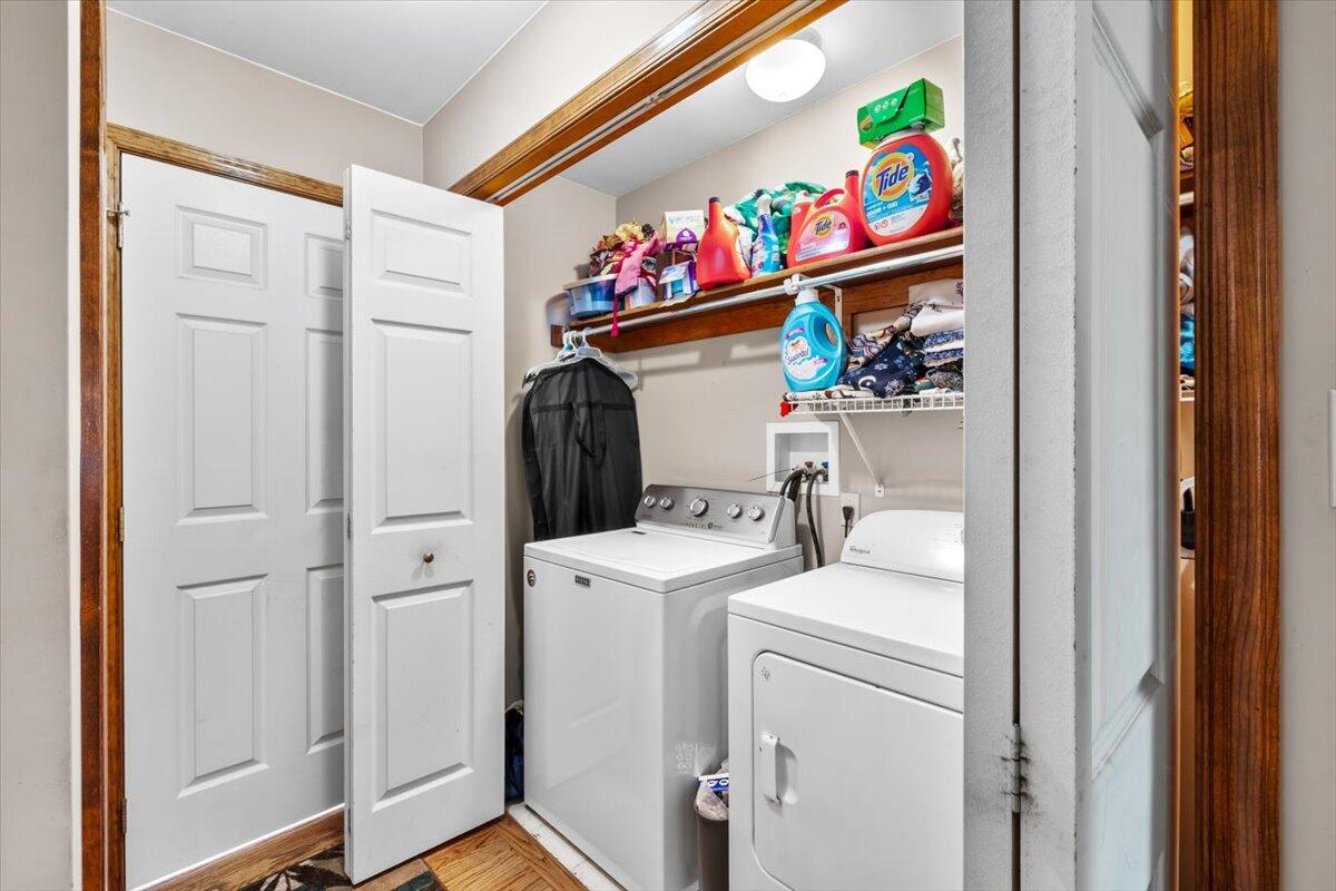 623 Kunkletown Road Kunkletown, PA 18058 - Photo 27 of 37 a utility room with dryer and washer