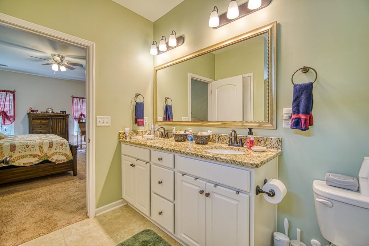 215 Castleton Circle Boiling Springs, SC 29316 - Photo 18 of 36