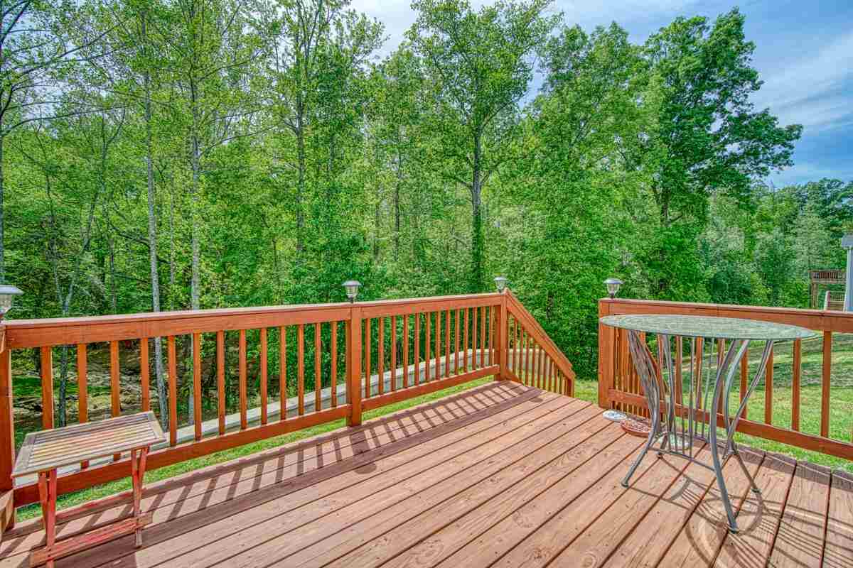 215 Castleton Circle Boiling Springs, SC 29316 - Photo 32 of 36