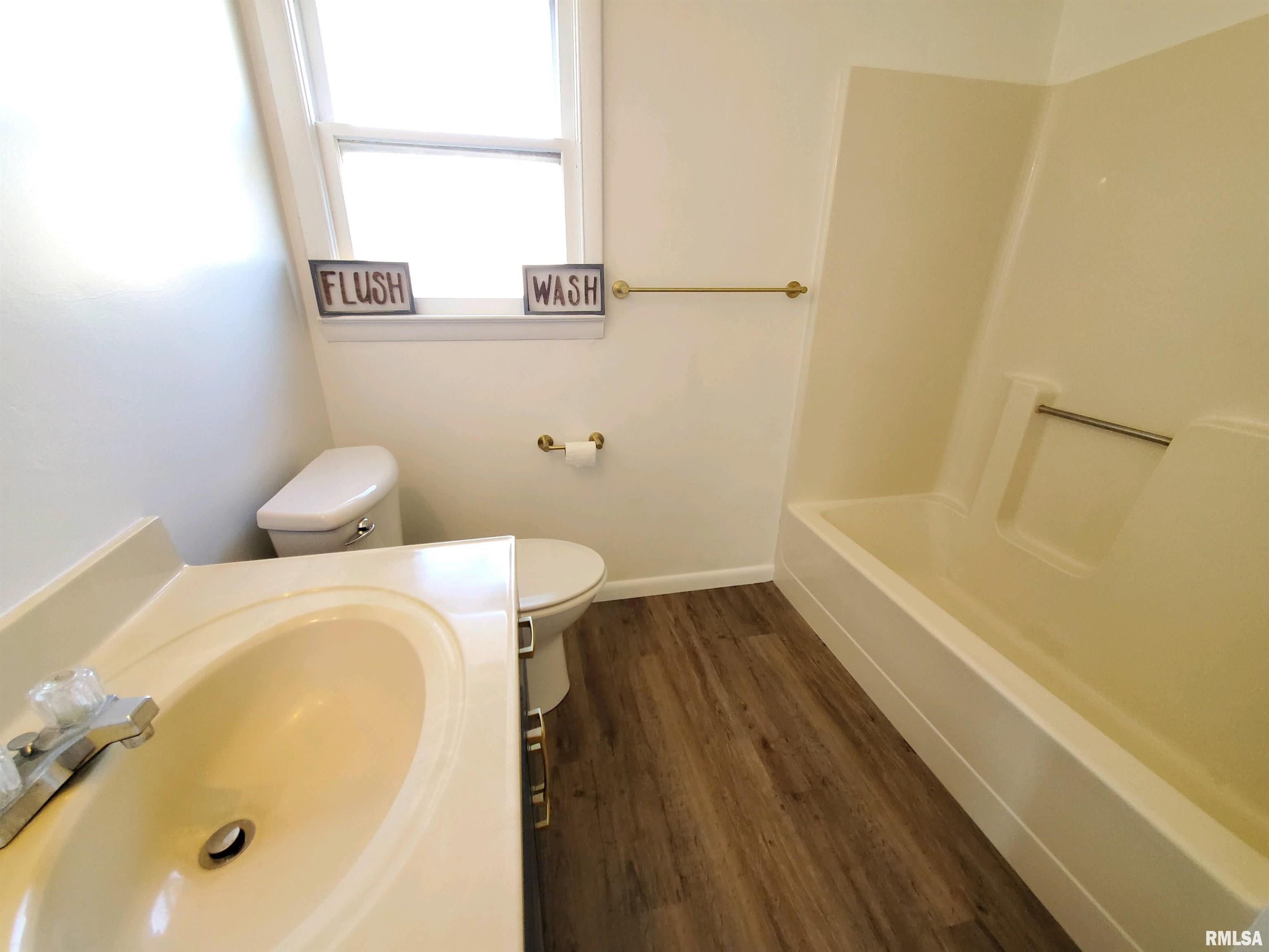 14108 Townline Road Pekin, IL 61554 - Photo 18 of 28