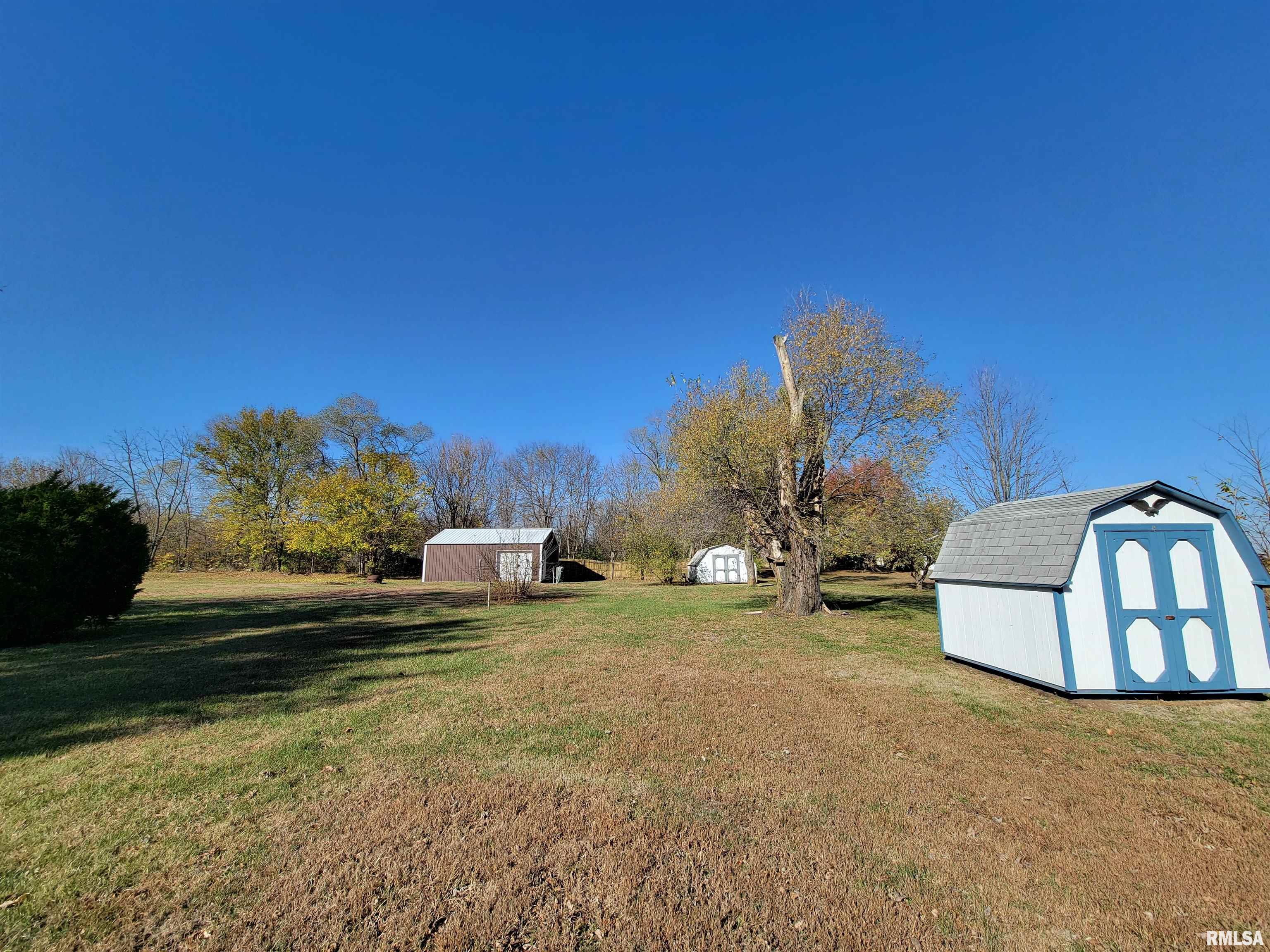 14108 Townline Road Pekin, IL 61554 - Photo 22 of 28