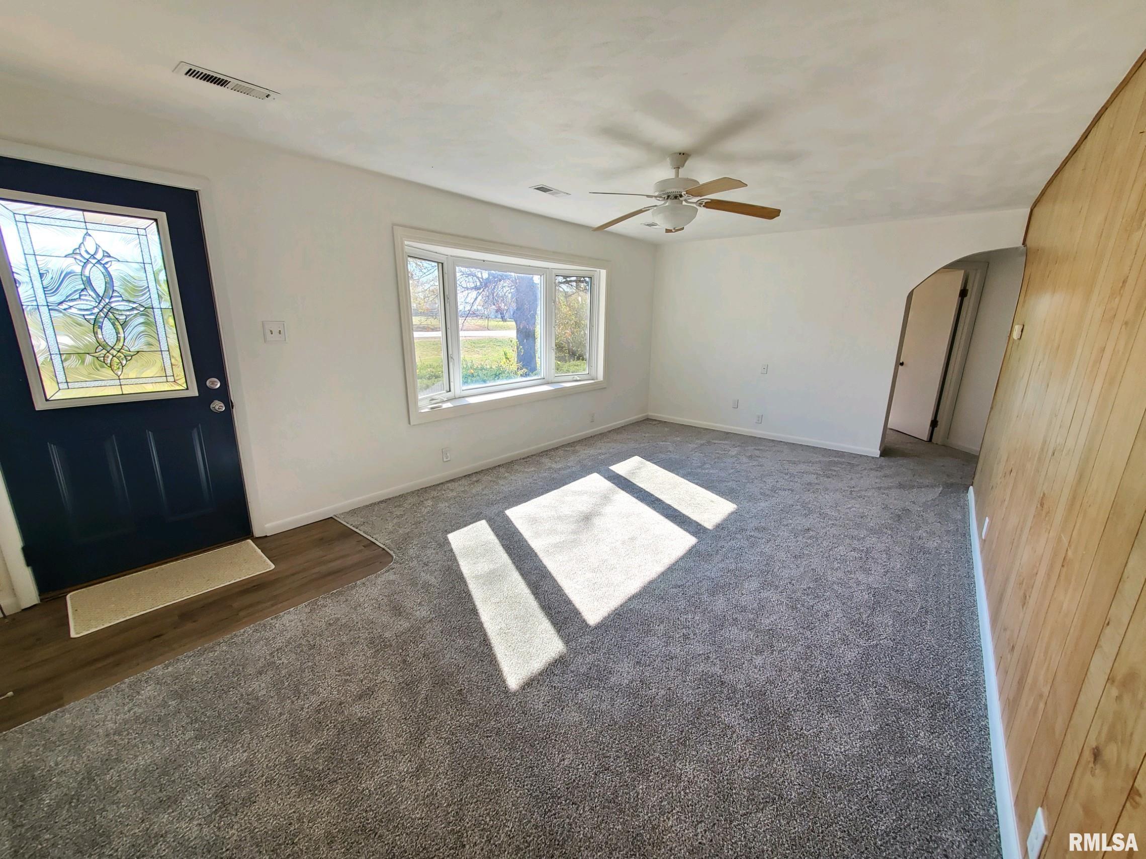 14108 Townline Road Pekin, IL 61554 - Photo 10 of 28