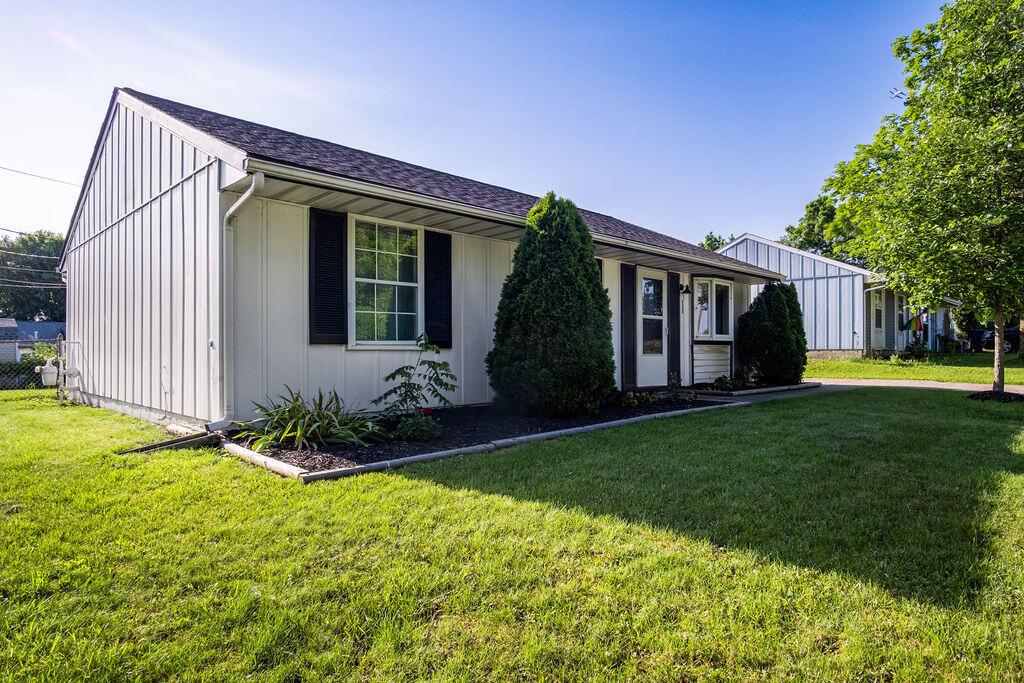 733 Liberty Road Delaware, OH 43015 - Photo 2 of 21 DSCF4610-HDR-Edit