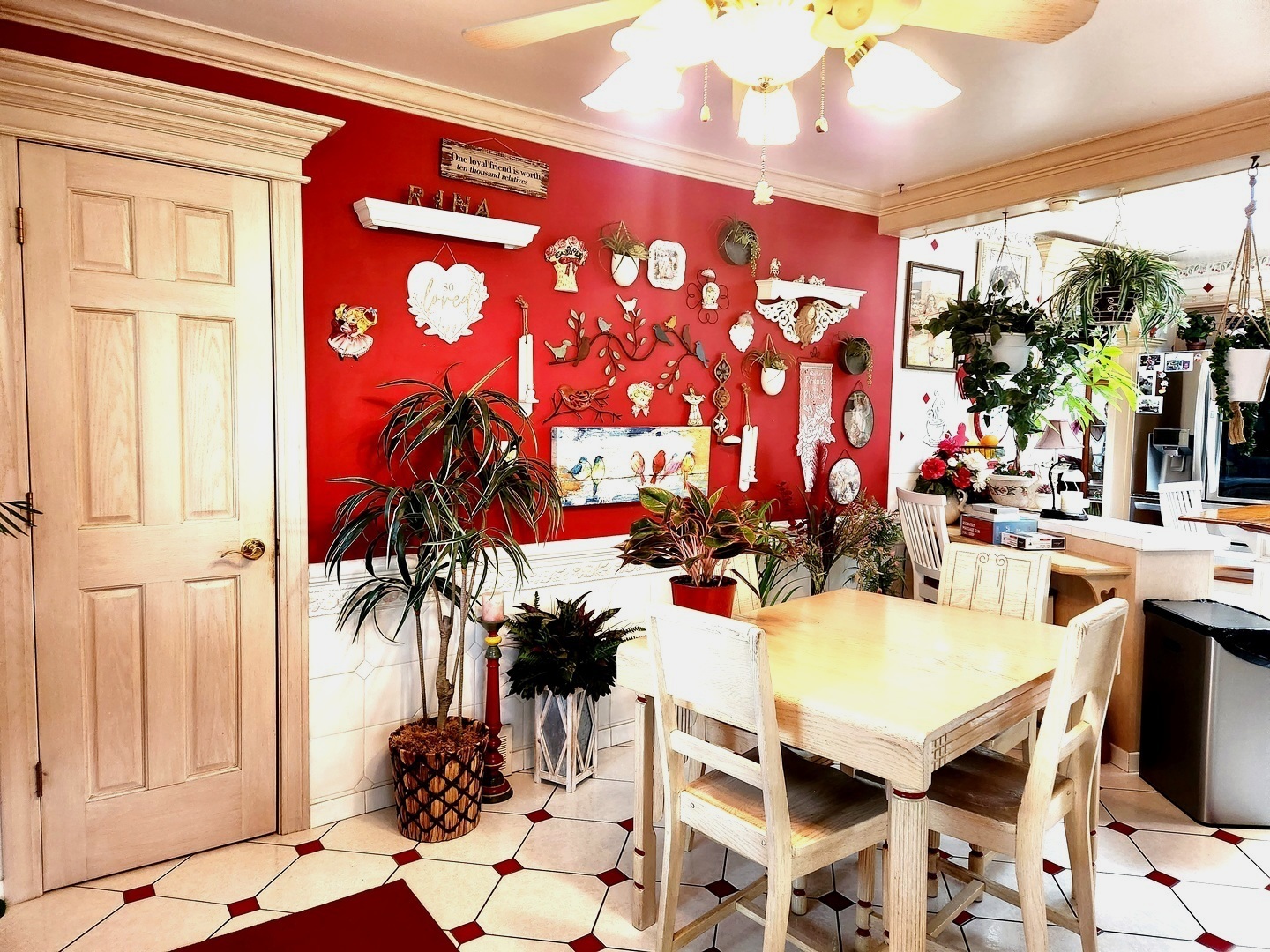 1095 South Prospect Avenue Elmhurst, IL 60126 - Photo 21 of 54 a view of a dining room with furniture and chandelier