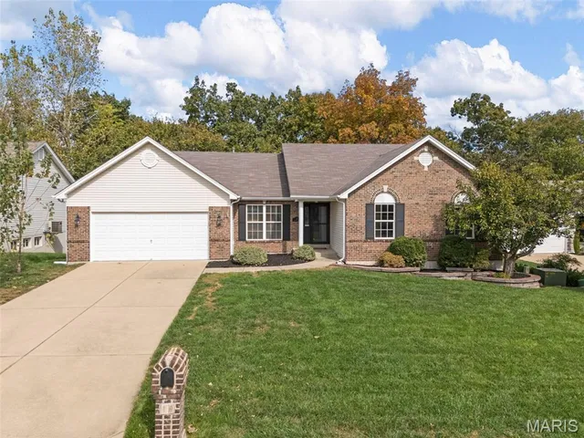 $439,900 | 19 Millers Court, O'Fallon, MO 63366