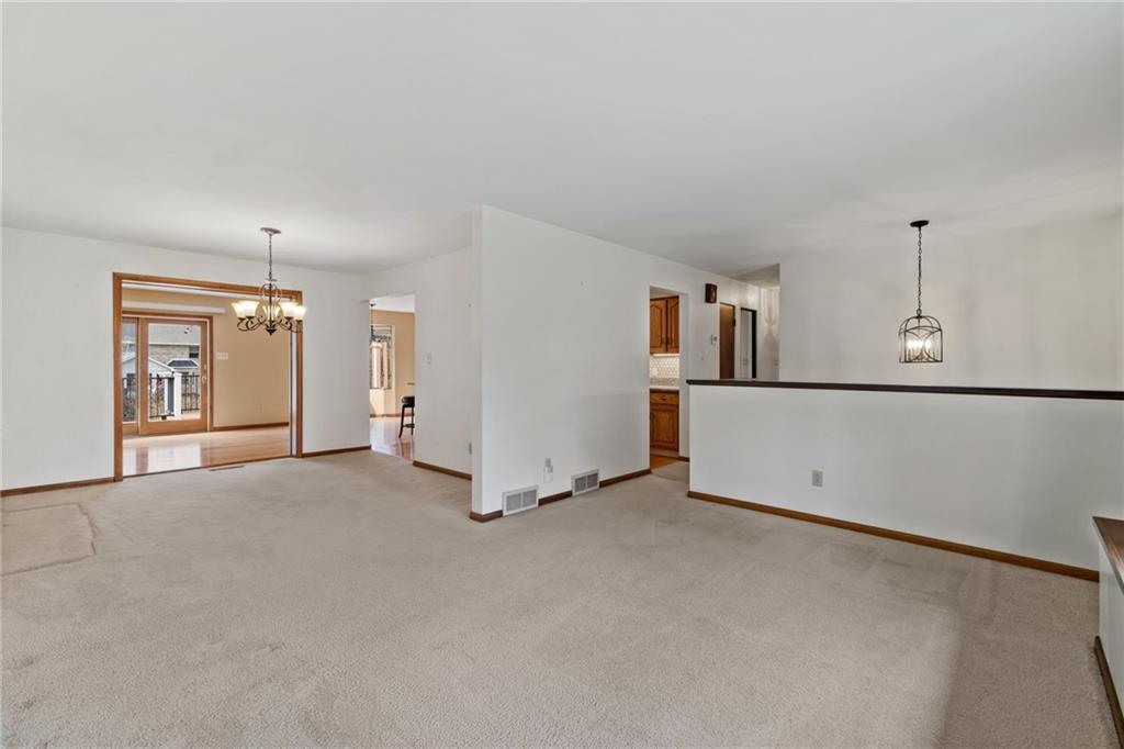1223 Silver Lane McKees Rocks, PA 15136 - Photo 5 of 50 Gallery Image 5