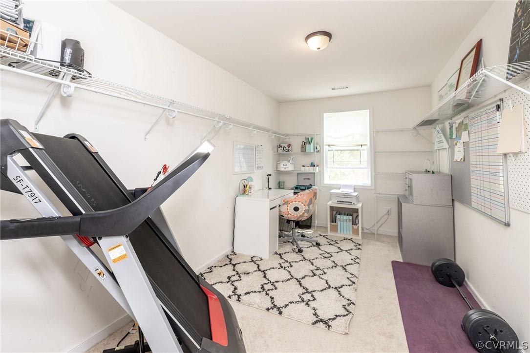 16218 Longlands Road Chesterfield, VA 23832 - Photo 32 of 45 Second primary closet is the size of another room!