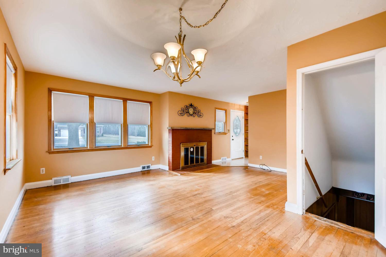 10403 Vincent Road White Marsh, MD 21162 - Photo 3 of 27 Living Room w/woodburning fireplace