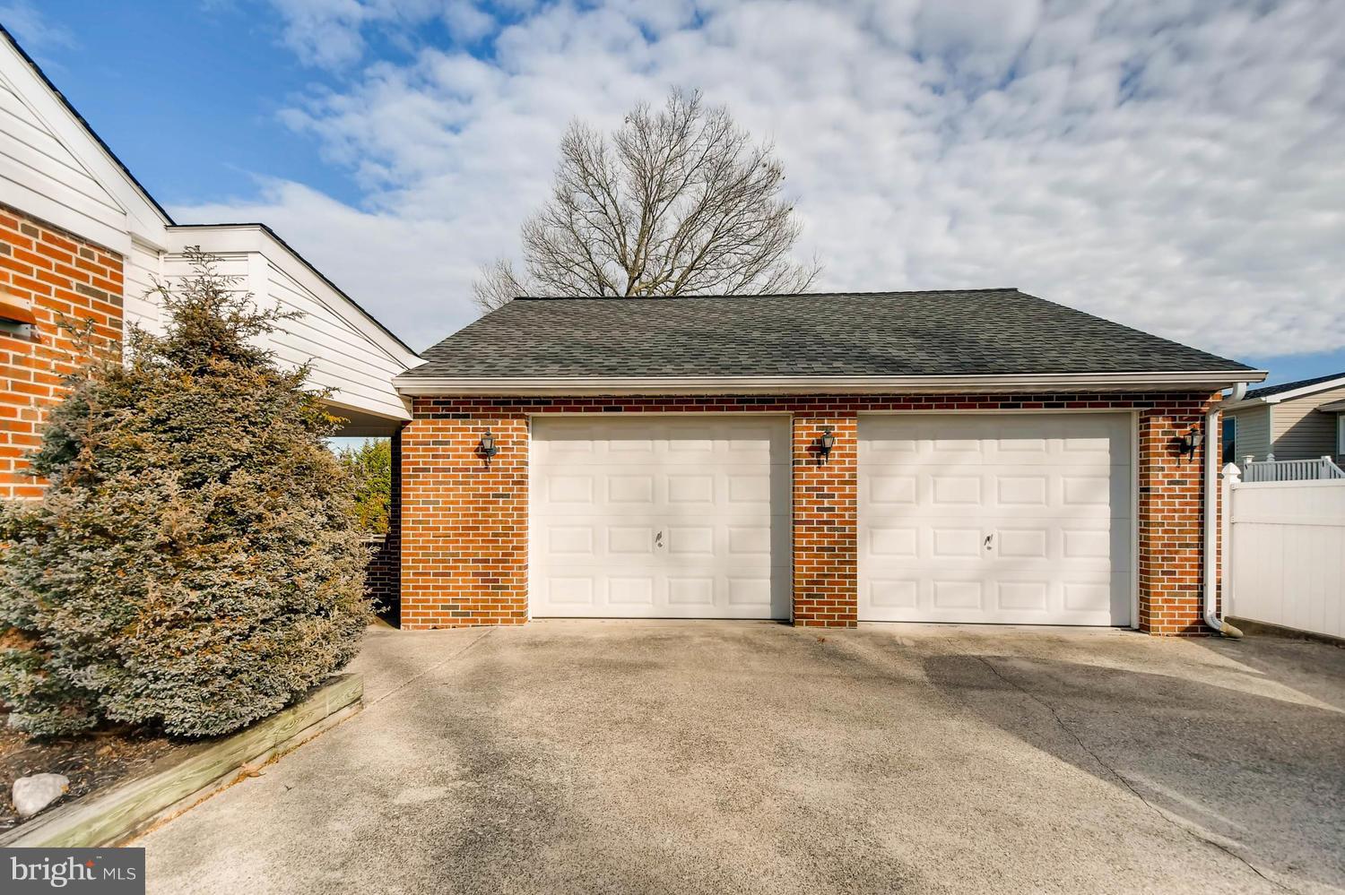 10403 Vincent Road White Marsh, MD 21162 - Photo 26 of 27 Deatched oversized 2 car garage