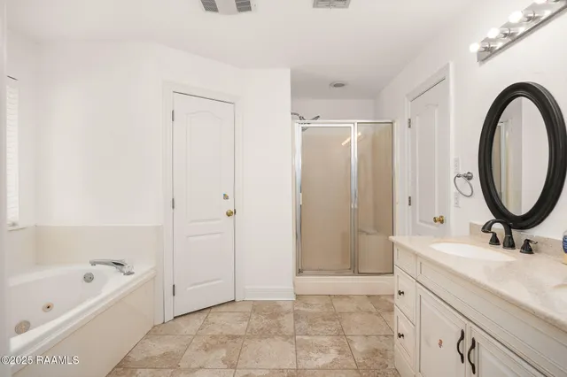 $370,000 | 550 Buttonwillow Court, Mandeville, LA 70448