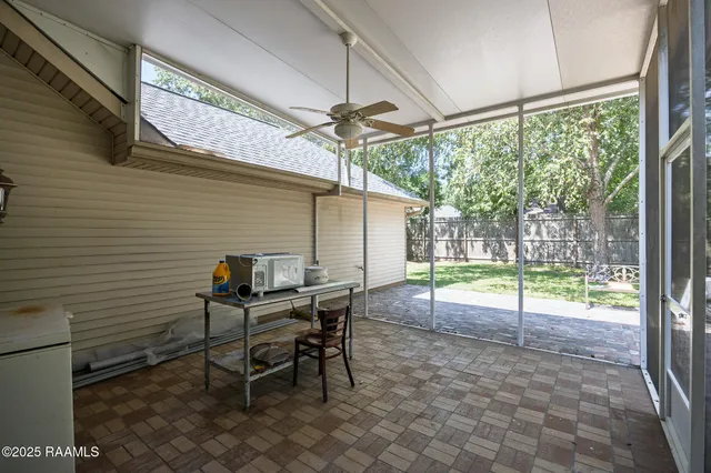 $370,000 | 550 Buttonwillow Court, Mandeville, LA 70448