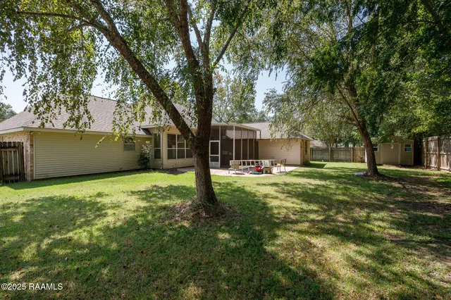 $370,000 | 550 Buttonwillow Court, Mandeville, LA 70448